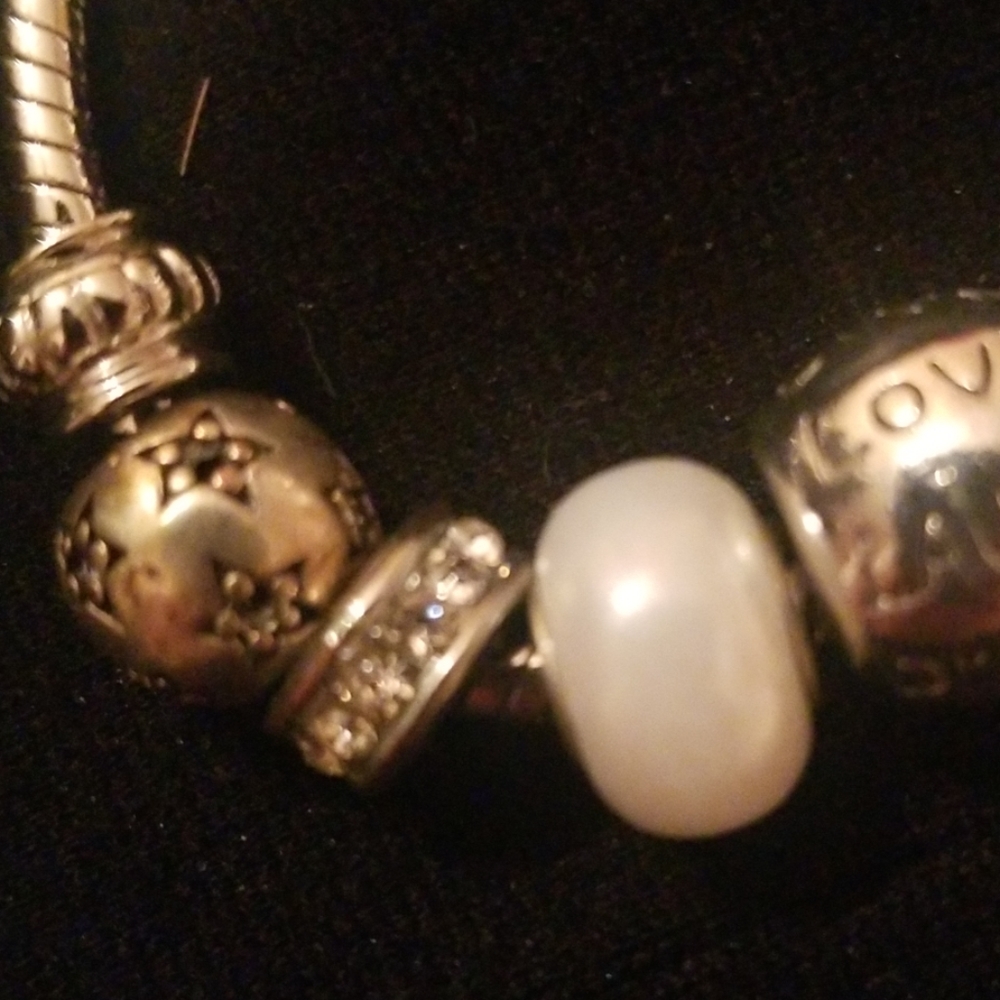 bracelet - Picture 4 of 4